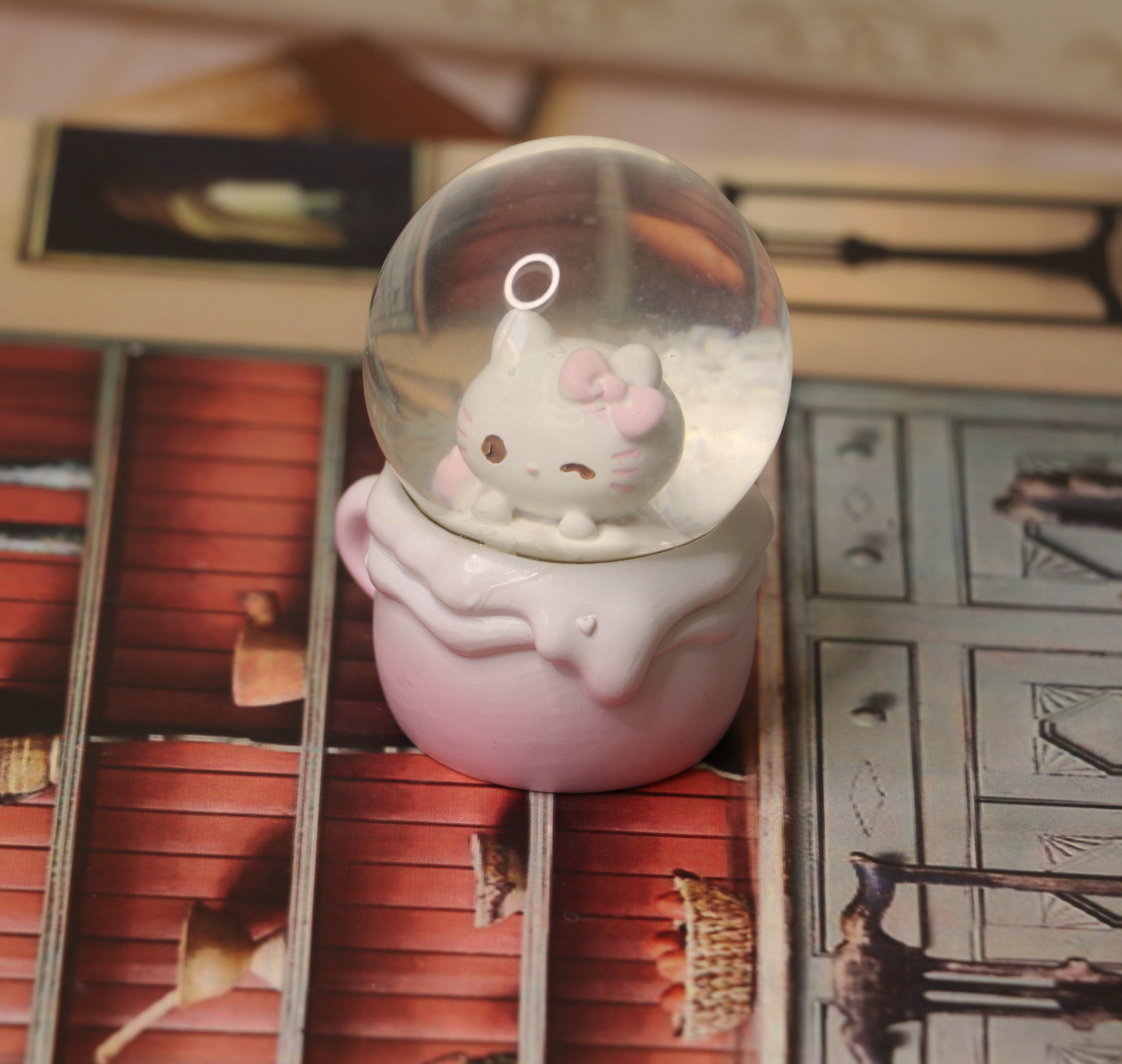 گوی شیشه ای کیتی