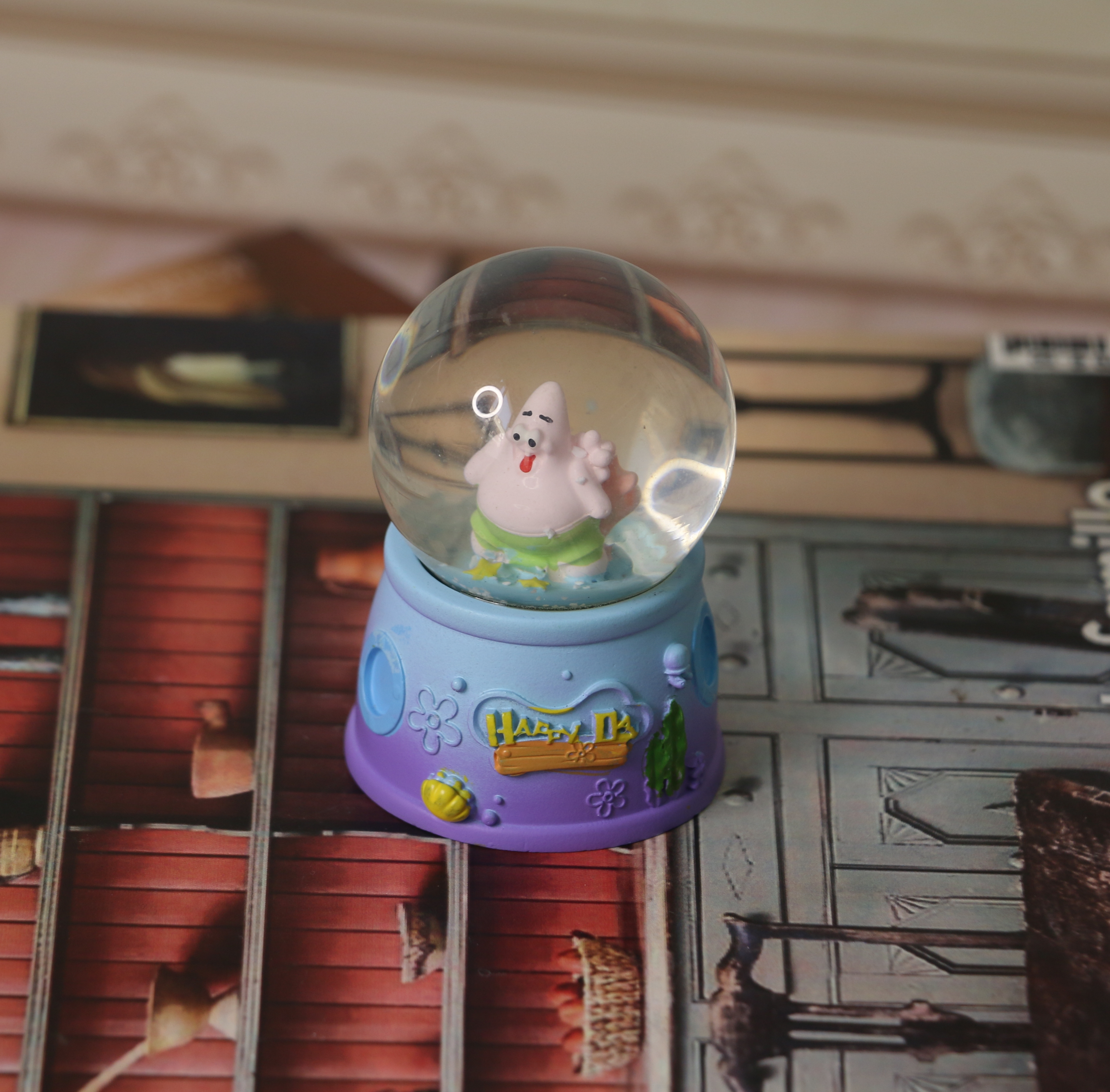 گوی شیشه ای پاتریک